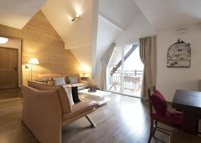 Duplex D'exception 10 Pers, Jacuzzi, Parking, Saint-lary - Fr-1-296-340 アパート サン・ラリー・スラン