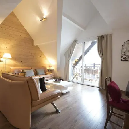 Duplex 10 Pers, 98m², Coeur Du Village, Balcon, Proche Telecabine Et Thermes, Parking Prive, Jacuzzi - Fr-1-296-340 Apartment Saint-Lary-Soulan